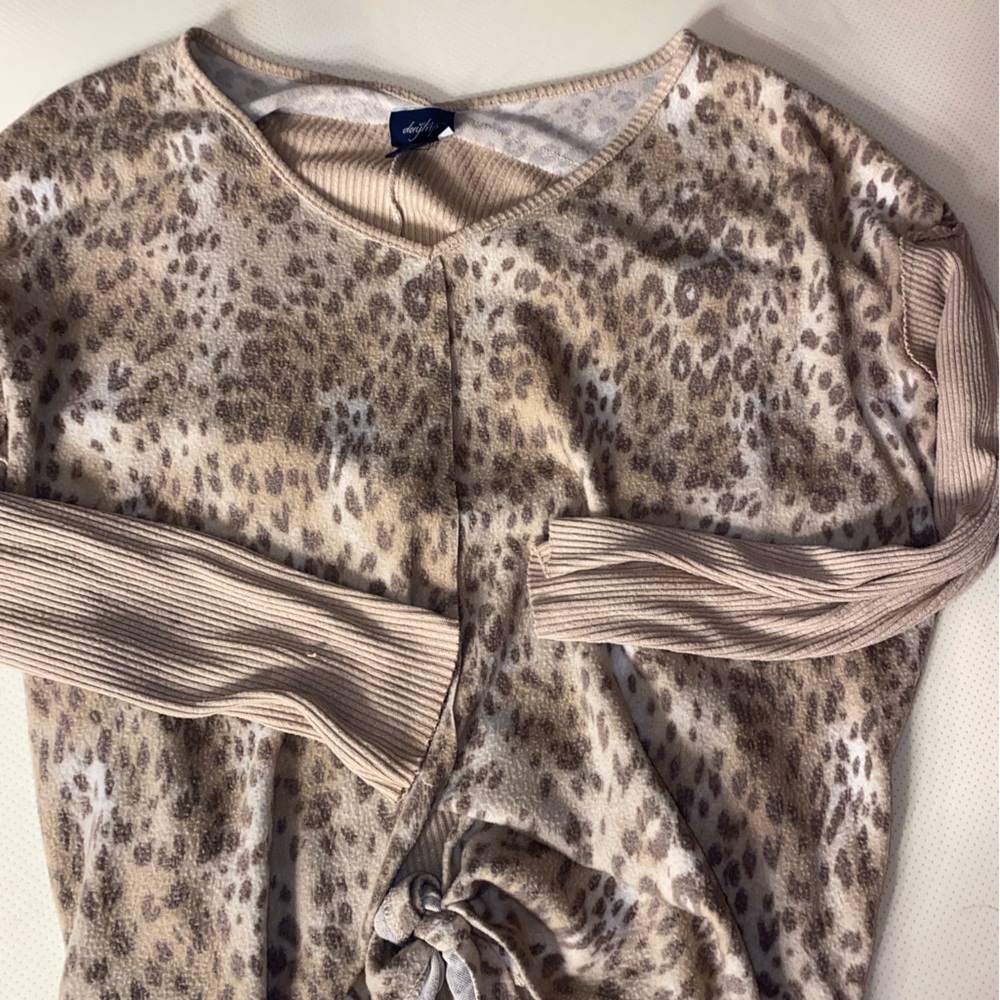 Size medium western style sweater